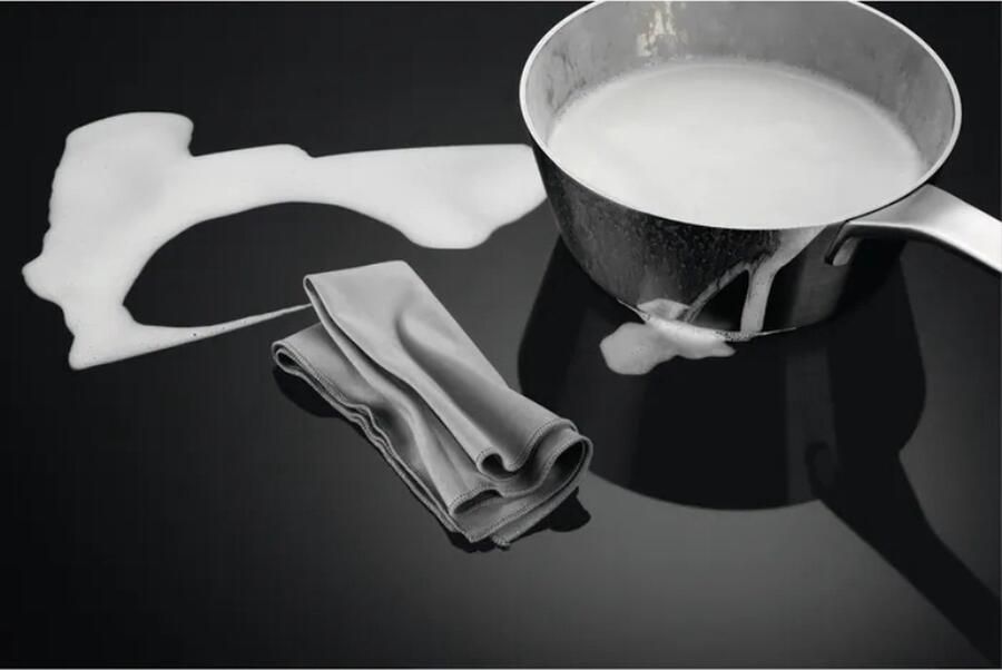 AEG IDE74243IB Zwart Ingebouwd 72 cm Inductiekookplaat zones 4 zone(s) Inbouw afzuigkap - Foto 3