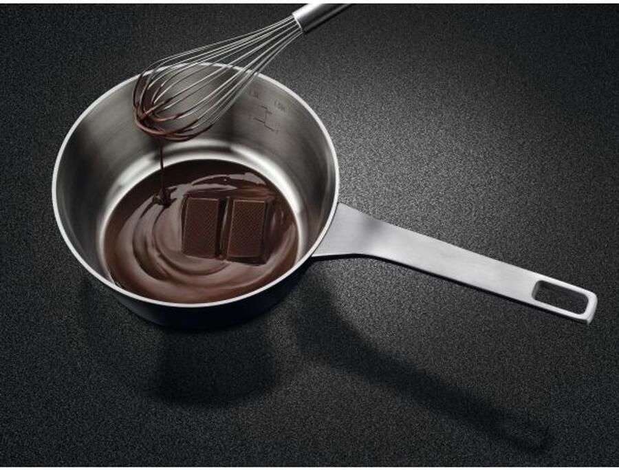 AEG NCH84B03CZ Zwart Ingebouwd 80 cm Inductiekookplaat zones 4 zone(s) Inbouw afzuigkap - Foto 2