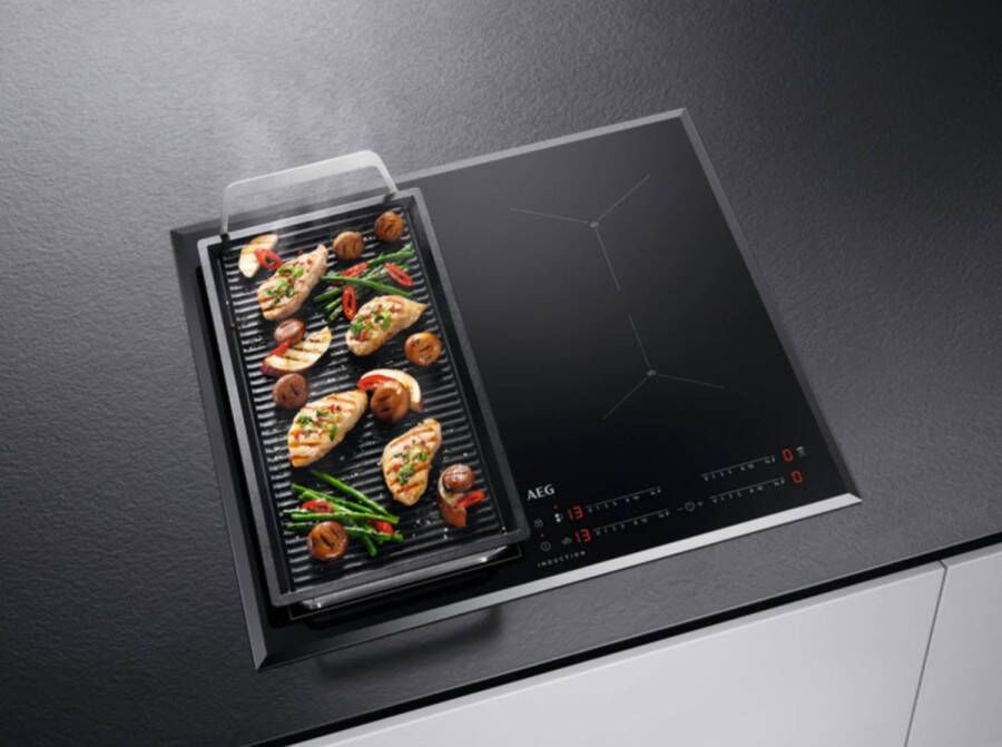 AEG I63KV443FB kookplaat Materiaal kookplaat: Keramiek Aansluitwaarde: 7400 Watt Aantal kookzones: 3