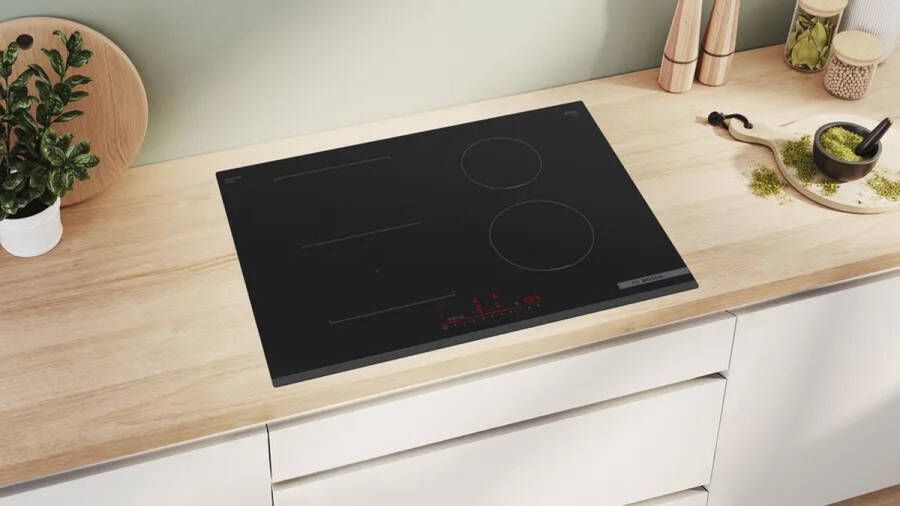 Bosch PVS731HB1E Inductiekookplaat 70 cm Zwart Sneller koken met PowerBoost -CombiZone Home Connect - Foto 2