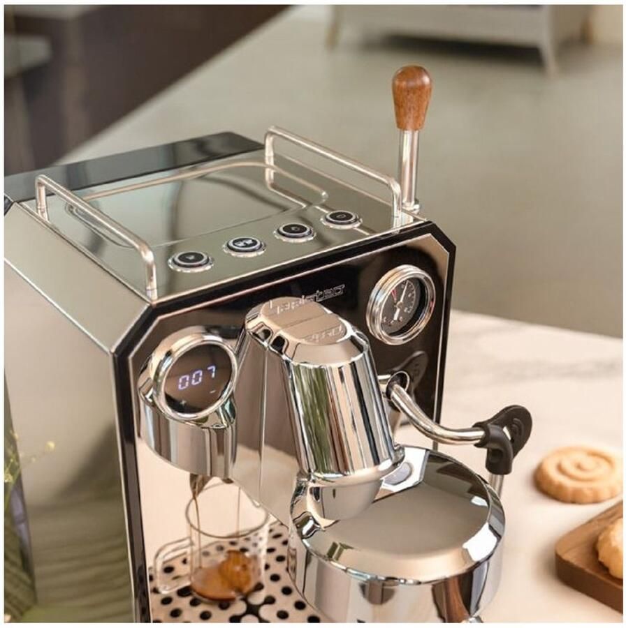 Cecotec Espresso-Kaffeemaschine Barista Baristeo Intima professionelle Barista-Espressomaschine Vorbrüh-System 15 Bar Pumpe einfaches Befüllen 1 7L Wassertank und Tassenwärmer - Foto 1
