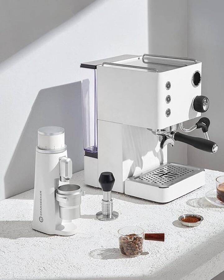 Corenia Elektrische Koffiemolen – Koffiemolen – Koffiemolen Met Maalkegel – Koffiebonenmolen – Instelbare Maling – 48W Motor – Aluminium Behuizing