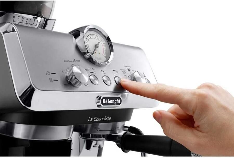 De'Longhi La Specialista Arte – Pistonmachine met bonenmaler Handmatige espresso- en melkbereidingen Inclusief professionele baristakit- Metal Black EC9155.MB - Foto 6