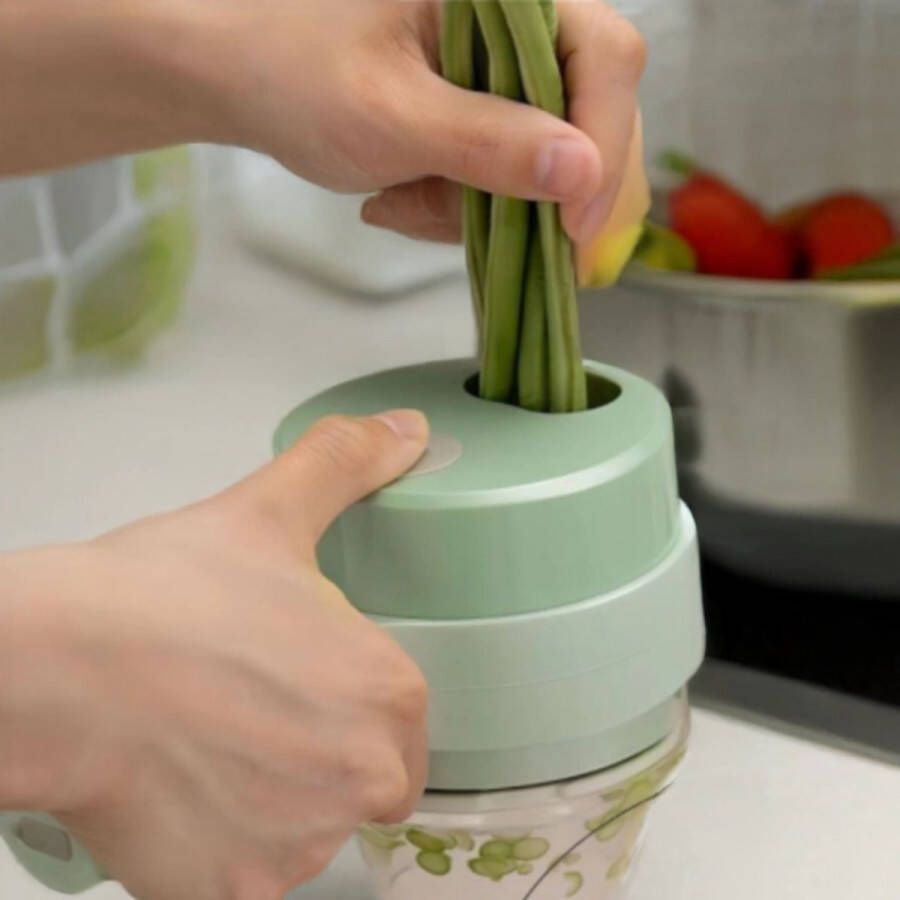 Designed By Man Mesa Living Draadloze Cordless Chopper – USB-Oplaadbare Mini Food Chopper Compact Keukenapparaat met RVS Mes & Transparante Kom – Ideaal voor Groente Kruiden & Noten