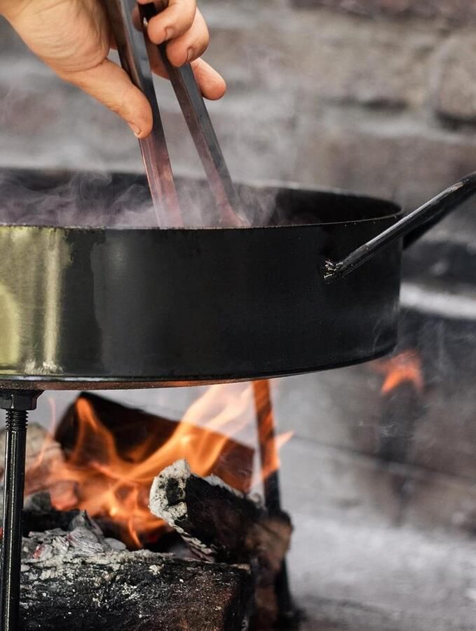 Argentijnse Disco Ploegschaar Grill Buiten Koken Handgemaakt Argentinië 30 cm Zwart