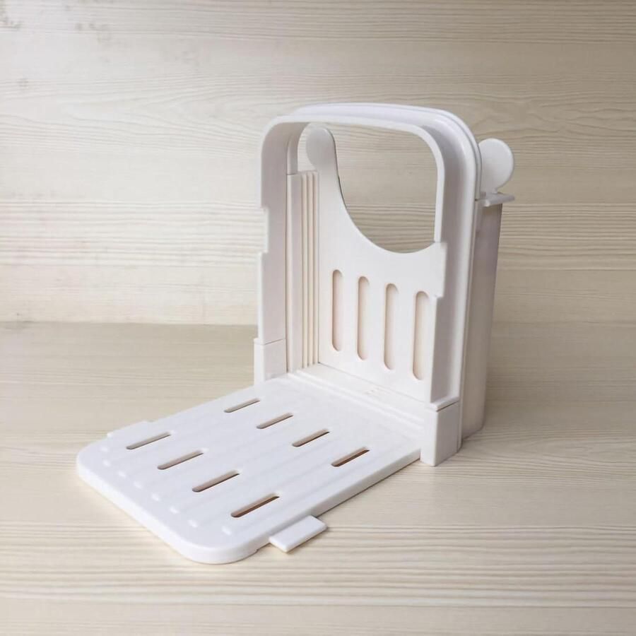 Broodsnijder Broodsnijgereedschap Toastsnijder Gelijkmatig Brood Snijden Verstelbare Dikte 20 x 15 x 5 cm Wit