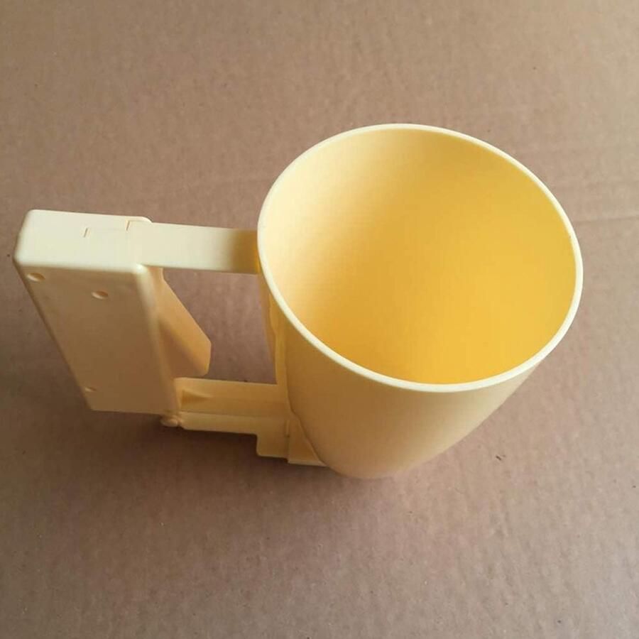 Donut Maker Bakvorm Dispenser Zelf Gebak Maken Eenvoudige Bediening 10x10x5 cm Lichtgeel