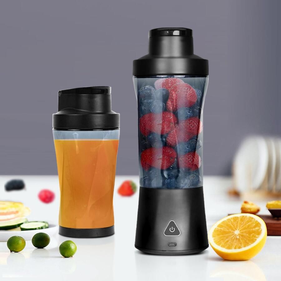 Elektrische draagbare sapcentrifuge blender voor vers fruit 700 ml multifunctionele USB oplaadbare smoothie smoothie blender voor buitengebruik
