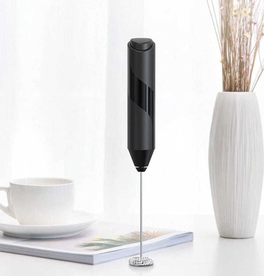 Draagbare elektrische melkopschuimer op batterijen voor eieren koffie en cappuccino warme chocolademelk opschuimer frappe mixer