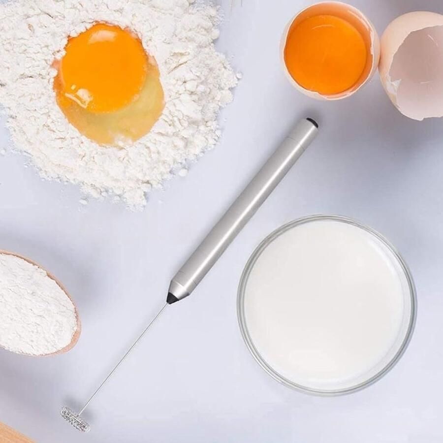 Elektrische Opschuimer Handheld Blender Dranken Maken Roestvrijstalen Garde 4.2 x 2.8 x 27.5 cm Zilver