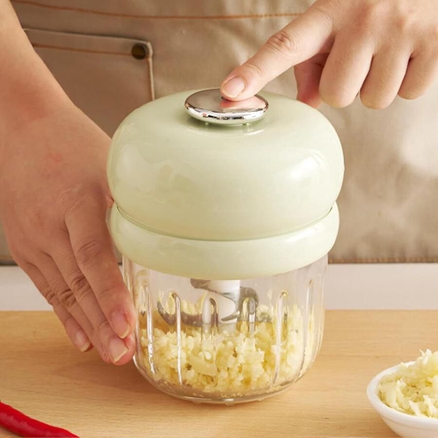 Elektrische Voedselhakker Mini Keukenmachine Snel Ingrediënten Snijden Draagbaar Compact Ontwerp 12 x 12 x 12 cm