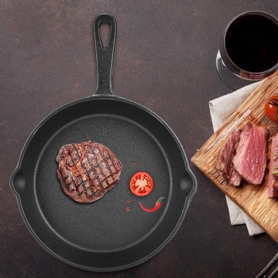 FTVOGUE Gietijzeren Koekepan Voorgekruide Koekenpan met Onverslaanbare Isolatie Gelijkmatige Verwarming voor Koken op Fornuizen en Grills 16 Cm 20 Cm (20cm)