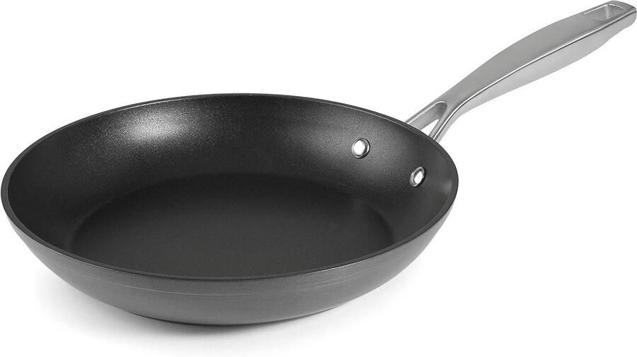Geanodiseerde Koekenpan Aluminium Pan Lekker Koken Versterkt Met Titanium 24 Centimeter Zilver