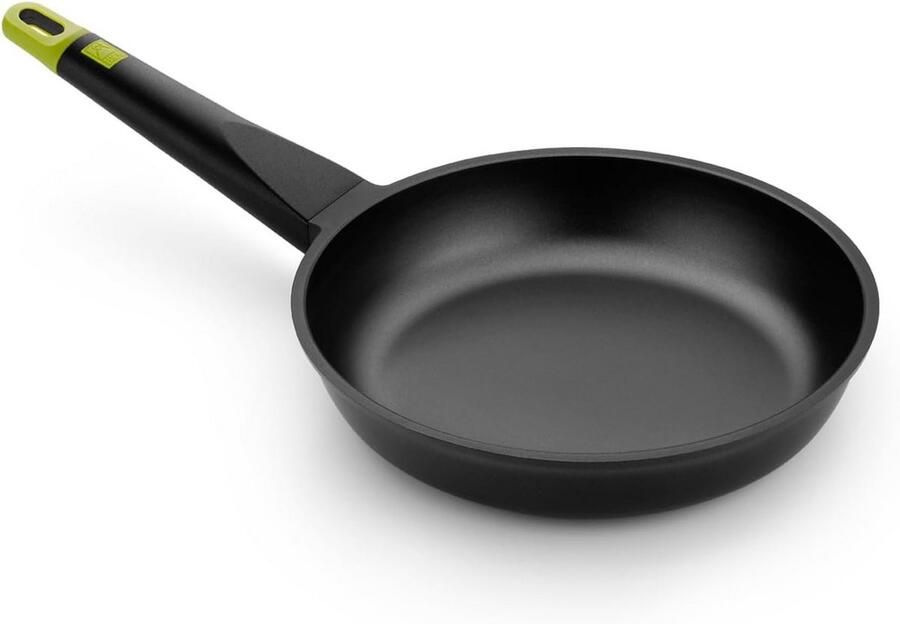 Gegoten Aluminium Pan Koekenpan Inductie Lekker Koken Energiebesparend Systeem 24 cm Zwart