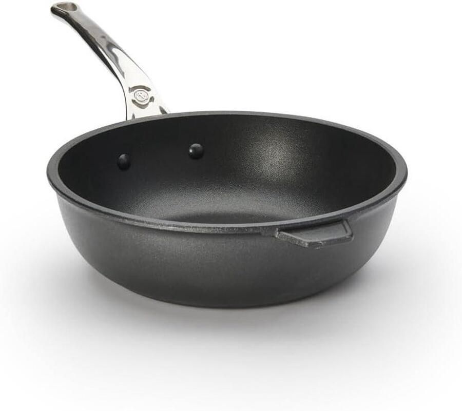 Gegoten Aluminium Pan Sauté Pan Snel Koken Uitstekende Anti-aanbaklaag 24 cm Diameter Zwart