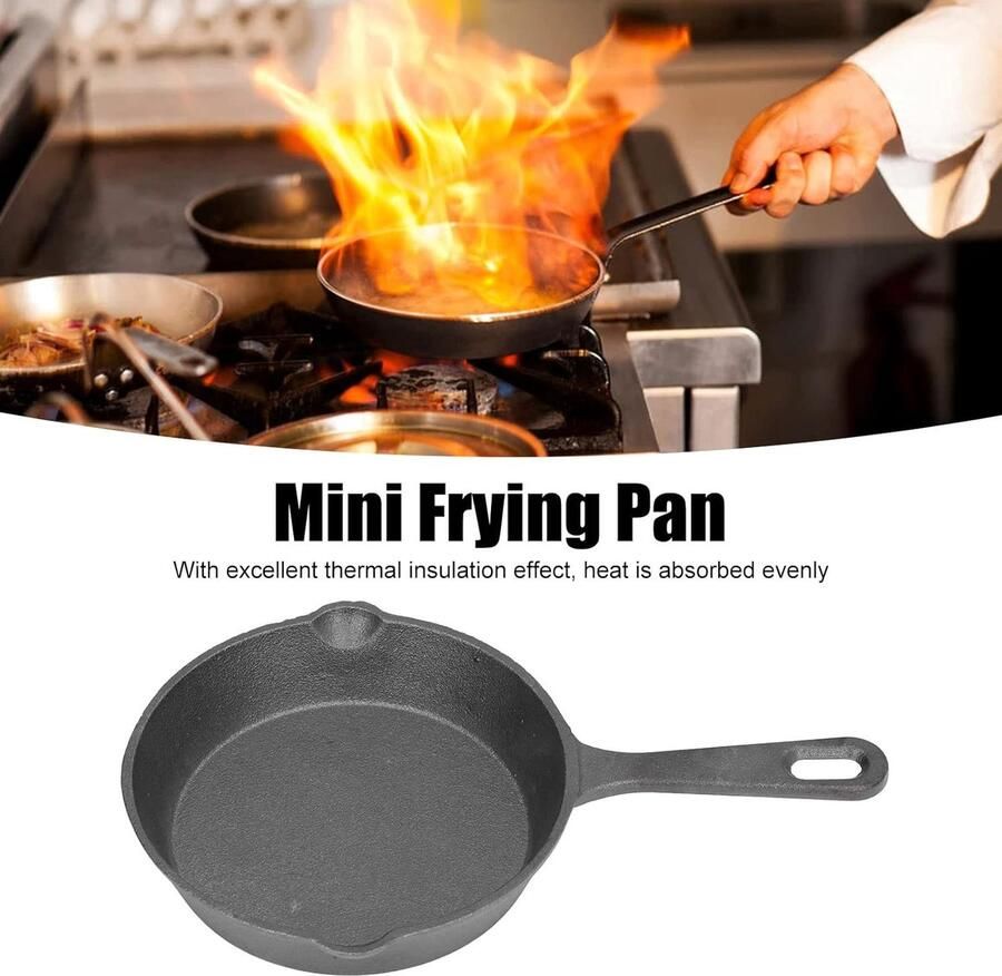 Gietijzeren Koekenpan Mini Koekenpan Platte Bodem Koken en Bakken Uitstekende Warmtebehoud 14cm Diameter Zwart
