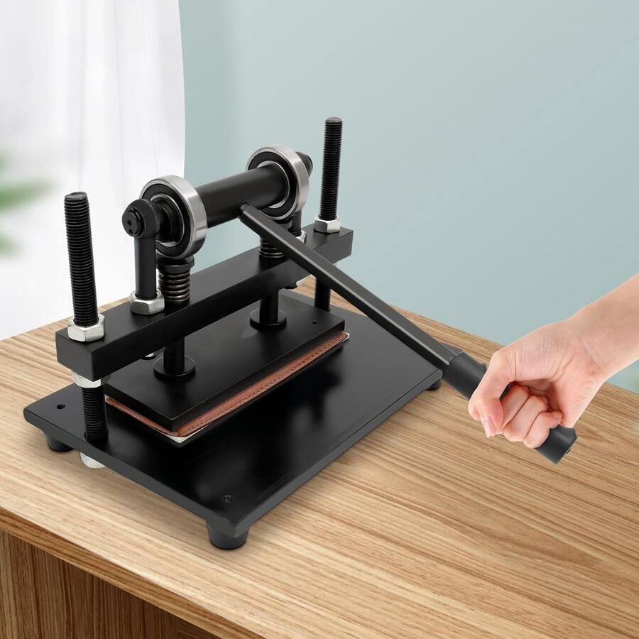 Handmatige Snijmachine Patroonpers Leer Ambachten Verstelbare Druk 26x12cm Zwart