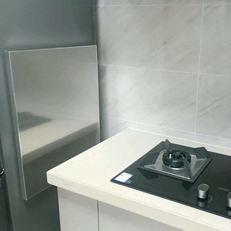 Hitteschild voor koelkast naast fornuis koelkast warmtebeschermer van fornuis oven gasbrander brandwerende wandpanelen warm schild voor houtkachel bescherming tegen hitte in de keuken