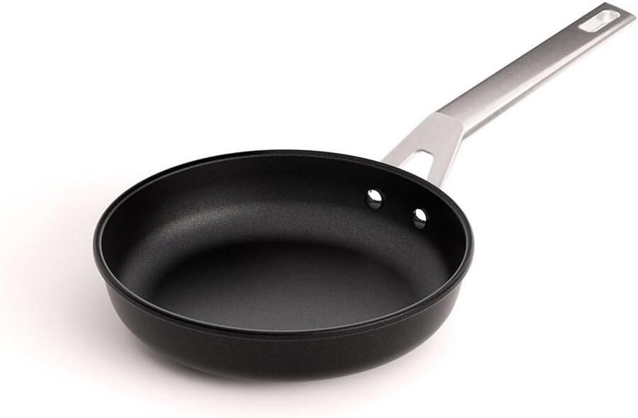 Koekenpan 22 cm Gietaluminium Titanium Antiaanbaklaag Geschikt voor Alle Warmtebronnen