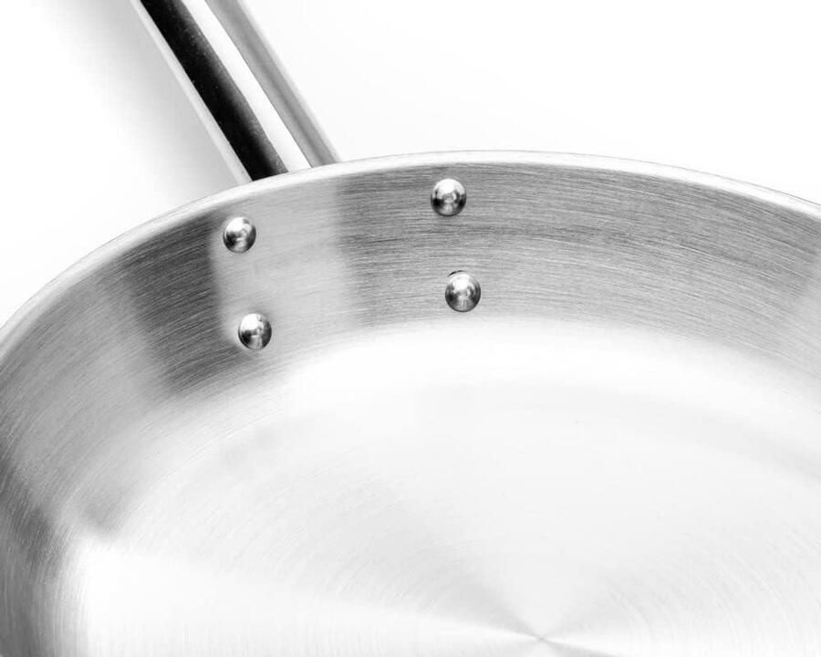 Koekenpan met steel Koken en bakken Gelijkmatige warmteverdeling 32 cm diameter Zilver zwart