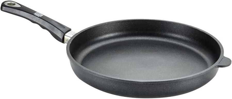 Koekenpan met steel Veelzijdig koken Extra dikke bodem 32 cm Zwart
