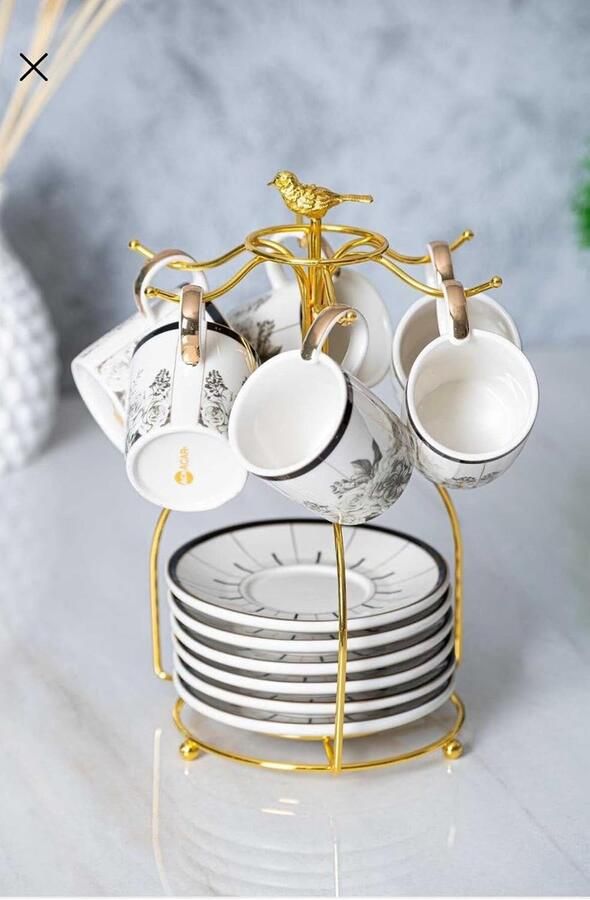 Koffiekopjes Set Porseleinen Mokken Koffie Drinken Geïsoleerd Ontwerp 90 ml Capaciteit Goudkleurig
