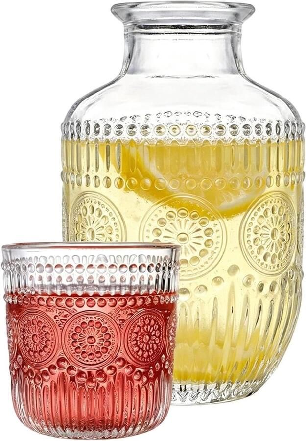 Nachtkastje waterkoker set Karaf met beker Nachtelijk drinken Vintage reliëf design 12 cm breed Meerkleurig