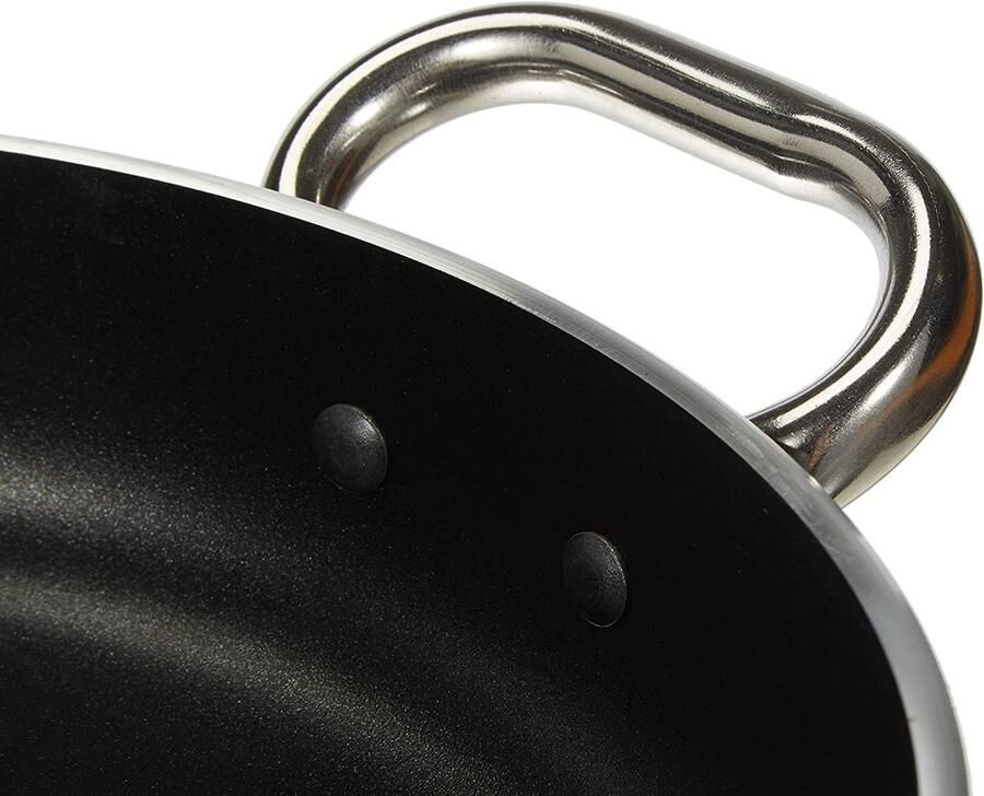 Omeletpan Aluminium Koekenpan Lekkere Maaltijden Bereiden Gemaakt in Italië Diameter 24 cm Zwart