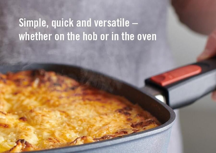 Platte inductiepan met afneembaar handvat 28 cm ovenbestendig