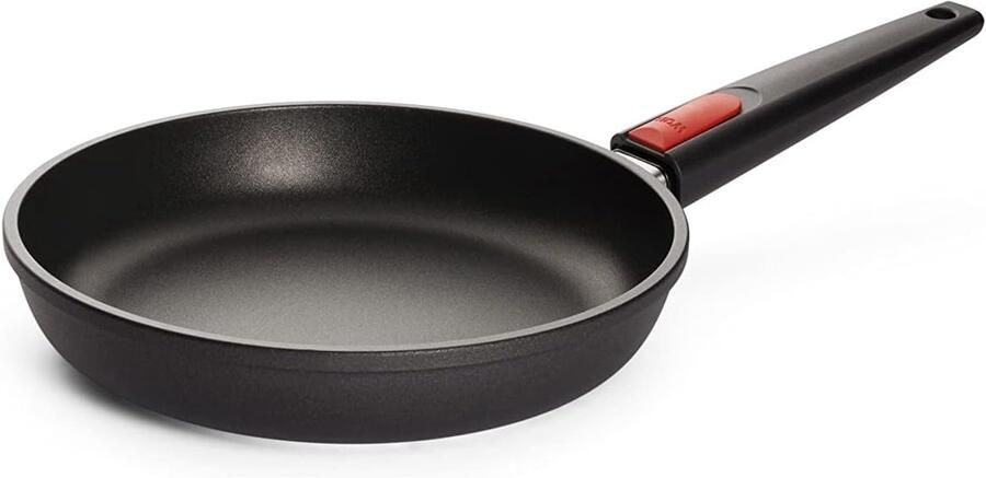 Professionele Gietijzeren Koekenpan met Antiaanbaklaag voor Inductiekoken 24 cm