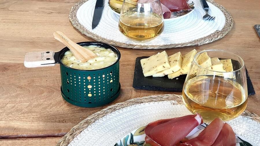 Raclette met Kaars Smelt je Kaas in 3 Minuten Perfect voor Raclette Avonden en Picknicks Inclusief Houten Spatel 2 Stuks Blauw - Foto 2