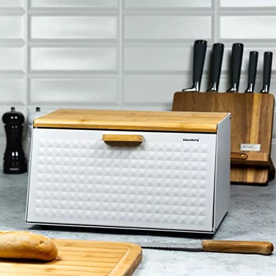 Ruime broodtrommel van hout en roestvrij staal voor vers brood