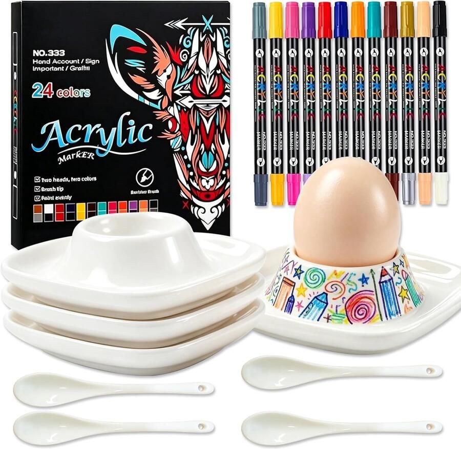 Set van 4 eierdopjes van porselein