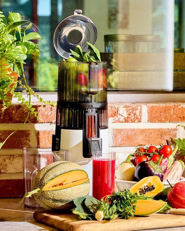 SnelShoppen Hurom H70FT Nieuwe Slowjuicer Elektrische Koudepers Sapcentrifuge voor Groenten & Fruit 1 8L Capaciteit Automatische Sapfunctie