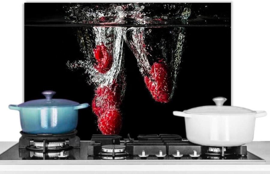 Spatscherm Keuken 60x40 cm Kookplaat Achterwand Beschermer Muur Spatwand Fornuis Aluminium Hittebestendig Frambozen Fruit Stilleven Water Zwart Rood