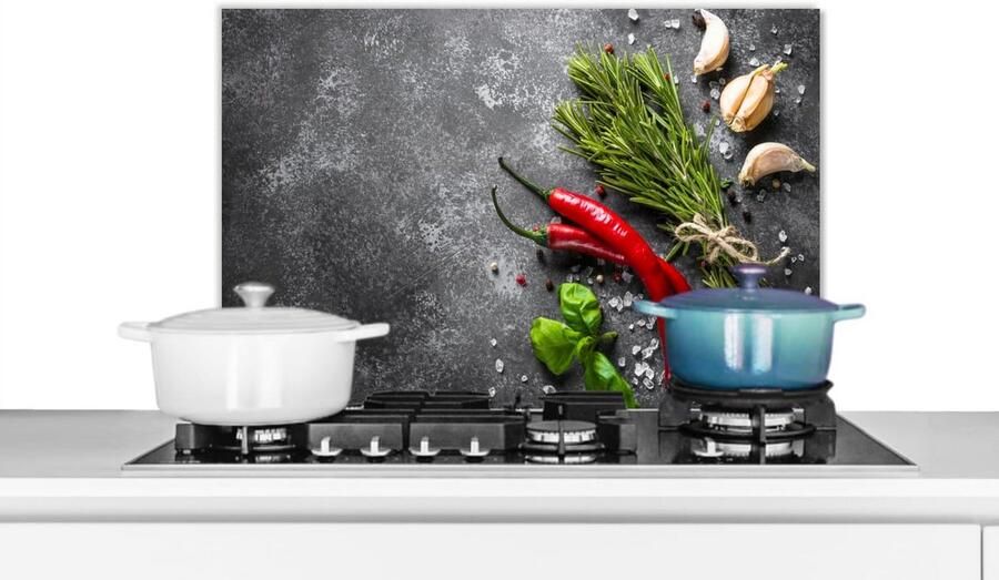 Spatwand Keuken 60x40 cm Hittebestendig voor Achterwand Fornuis Beton Peper Kruiden Design