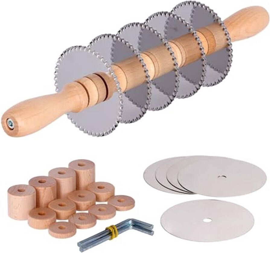 Verstelbare pastasnijder met 5 gladde en 5 getande messen van roestvrij staal