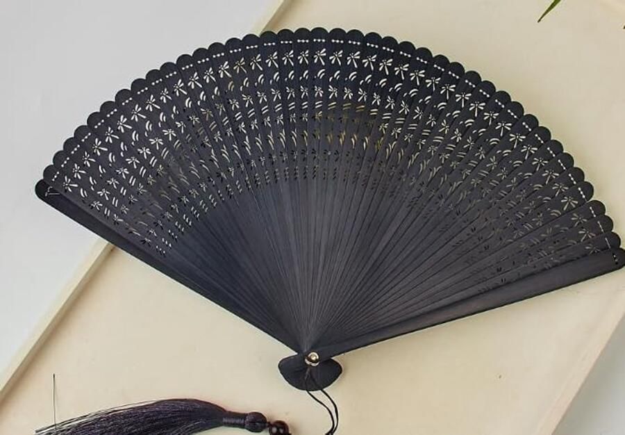 Vouwbare handfan van bamboe voor sauna grill en bruiloften Elegant en praktisch accessoire
