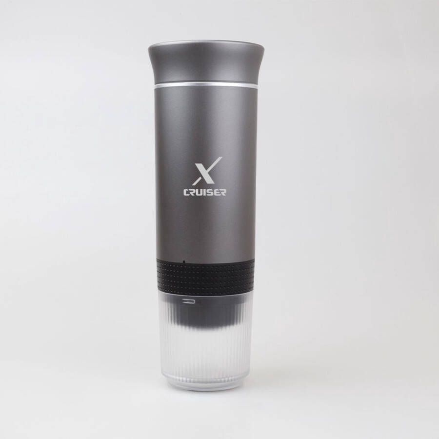 Xcruiser Draagbare koffiezetapparaat 3-in-1 espressomachine elektrische verwarming voor reizen compatibel met kleine en grote capsules en gemalen koffie USB-opladen voor 12 V auto en camping (zwart)