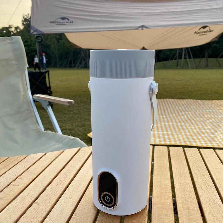 Zelfverwarmende Waterkoker Draagbare Fles Outdoor Hydratatie Ergonomisch Ontwerp 300ml Wit