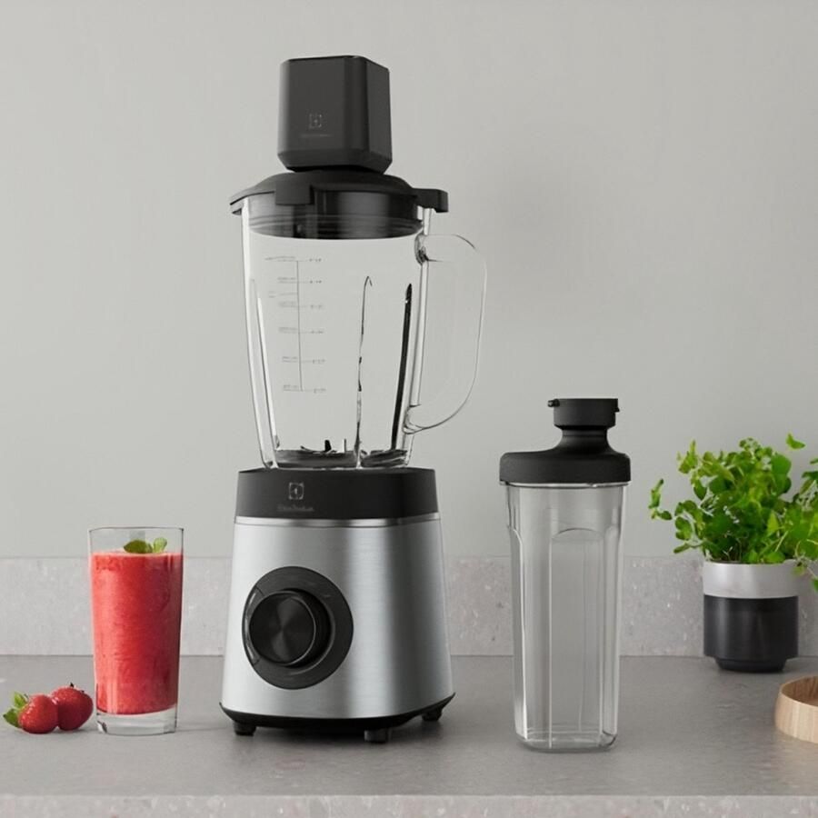 Elektrolux Electrolux Explore 6 E6VB1-8ST Blender Kit Black Silver
