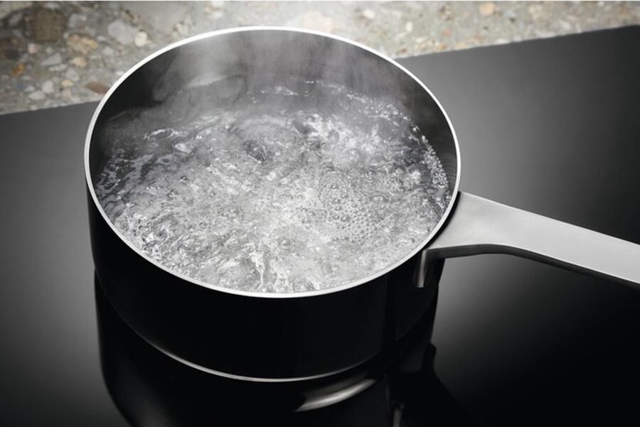 Electrolux LIL61424C Zwart Ingebouwd 60 cm Inductiekookplaat zones 4 zone(s)