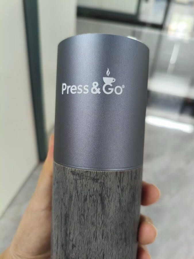 Press & Go Elektrische Koffiemolen – USB Oplaadbaar – Verstelbare Maalgraad – Compact & Draadloos – Voor Koffiebonen Espresso en Kruiden - Foto 2
