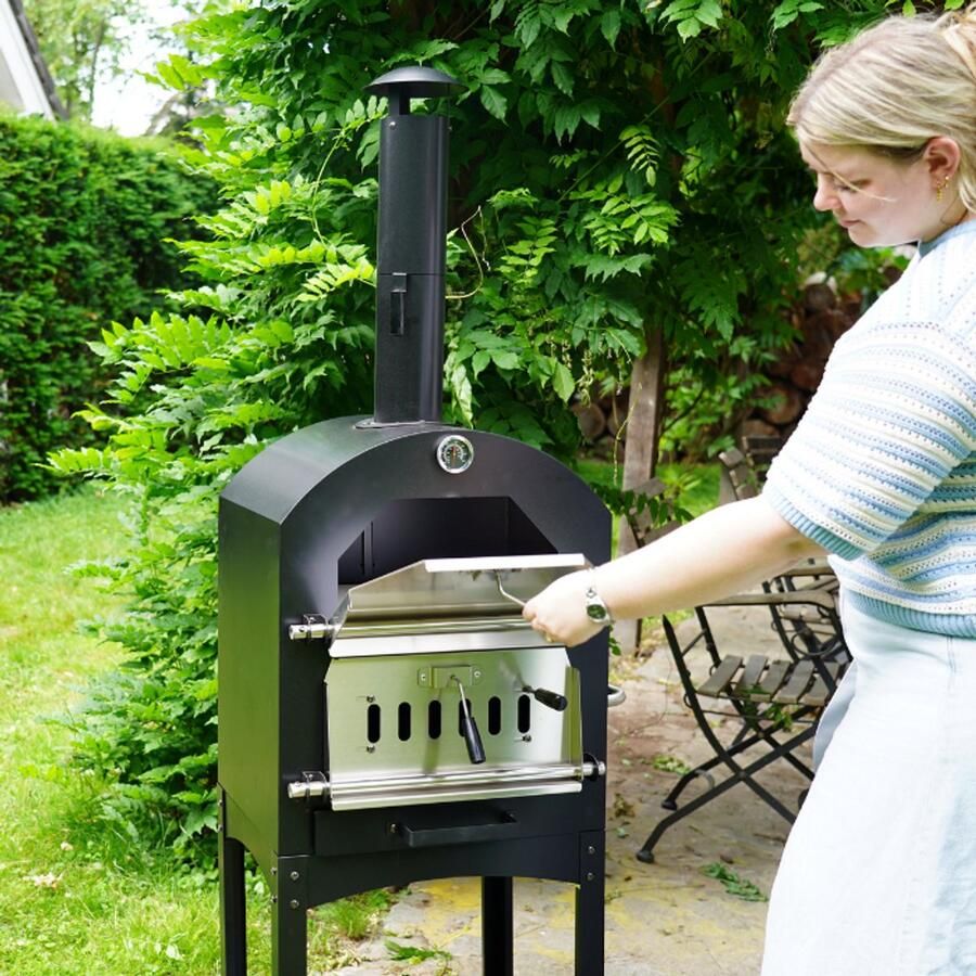 HEAT OUTDOOR LIVING Ovnhus Pizza Oven Stijlvolle Multifunctionele Buitenpizzaoven en Grill met Ruime Pizzasteen Verstelbare Luchttoevoer Ingebouwde Thermometer Handvat en Wieltjes voor Eenvoudige Verplaatsing Met Opbergmogelijkheden 160 cm