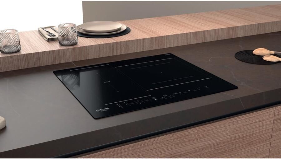 Hotpoint-Ariston HOTPOINT HB2760BNE Inductiekookplaat 3 zones 7200W totaal L 59 cmX D 51 cm Zwart - Foto 2