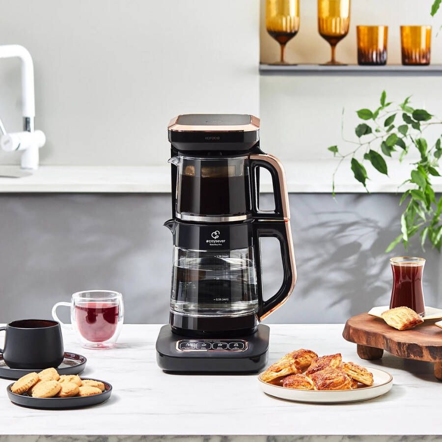 KARACA Çaysever Robotea Pro 4 in 1 Sprekend Automatisch Theezetapparaat met Glas Waterverwarmer en Filter Koffiezetapparaat 2500W Zwart Chroom