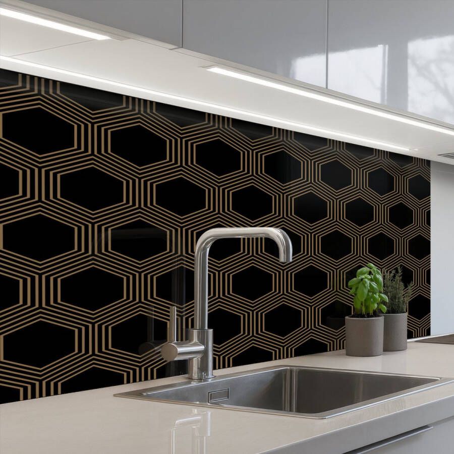 KitchenYeah Keuken achterwand 100x60 cm Spatscherm zelfklevend Parallel Goud Zwart Bijenraatmotief Muurbeschermer Spatwand fornuis