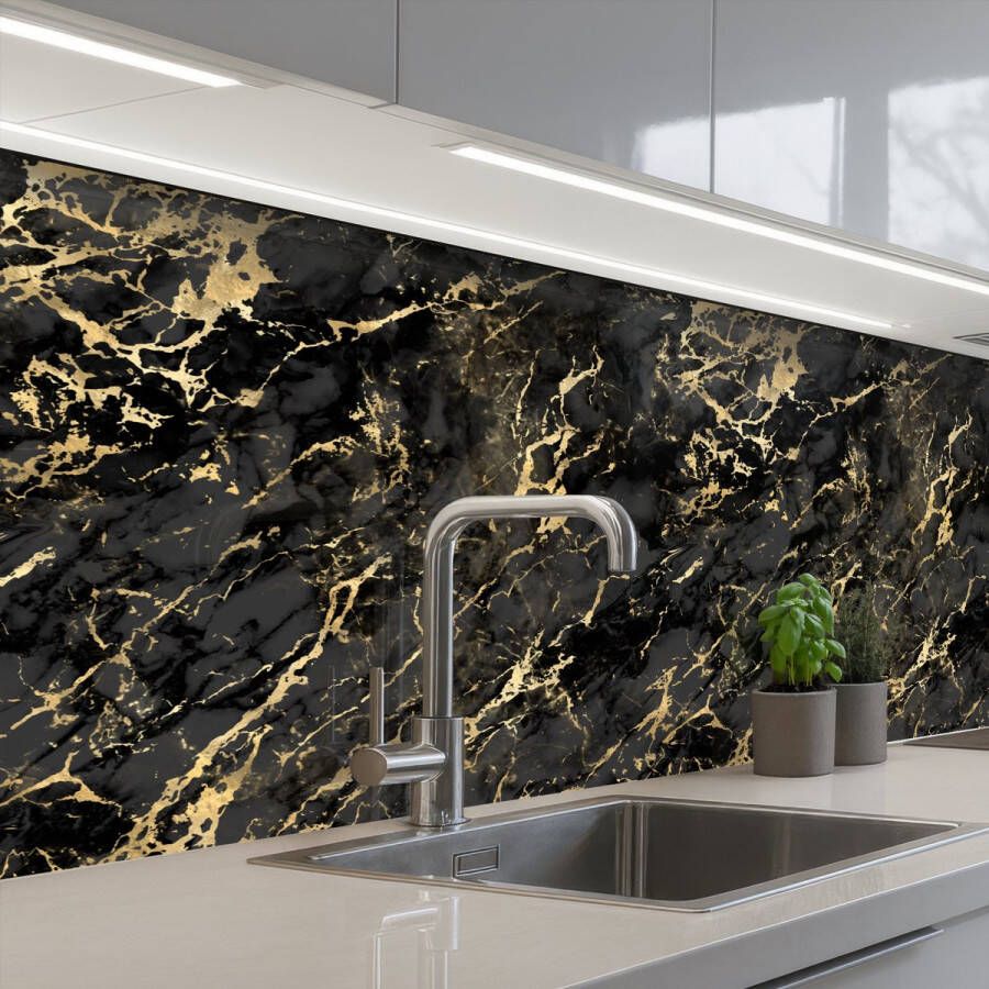 KitchenYeah Keuken achterwand 150x80 cm Spatscherm zelfklevend Marmer Zwart Goudstructuur Muurbeschermer Spatwand fornuis