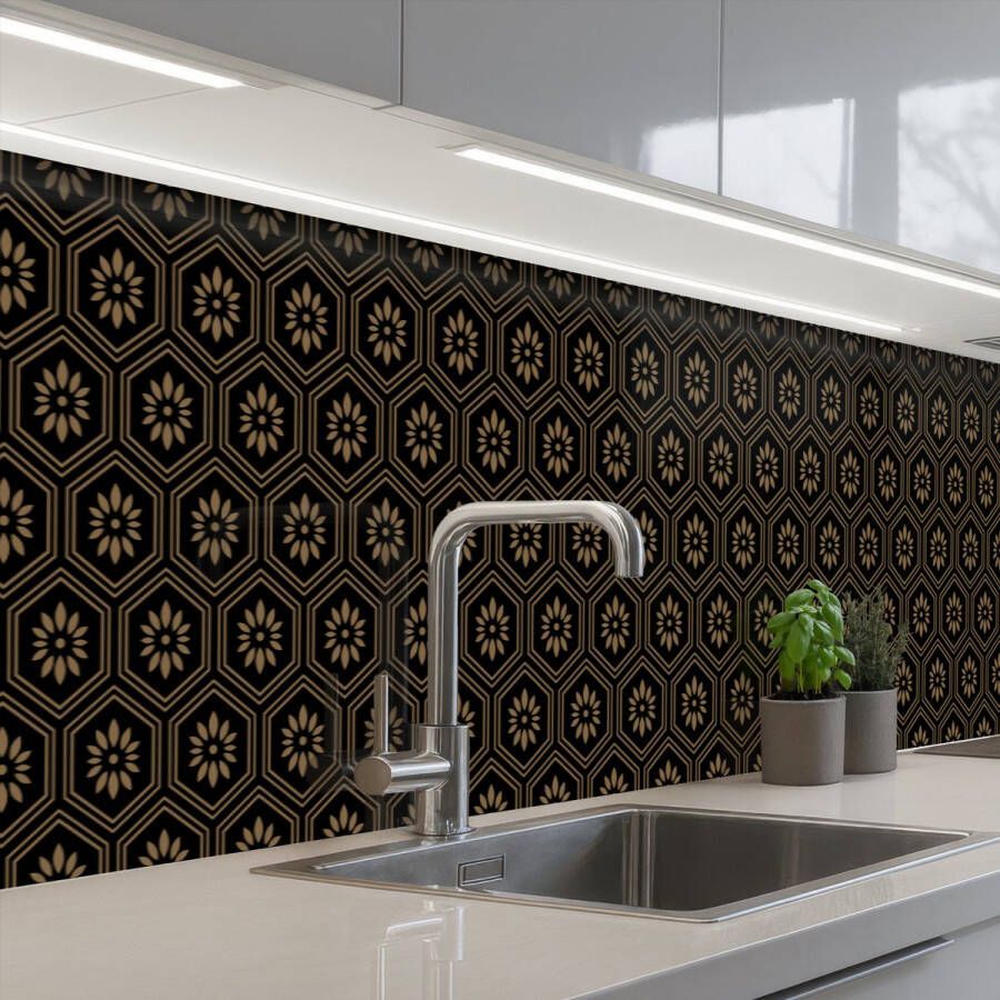 KitchenYeah Keuken achterwand 500x60 cm Spatscherm zelfklevend Bloemen Goud Hexagon Muurbeschermer Spatwand fornuis