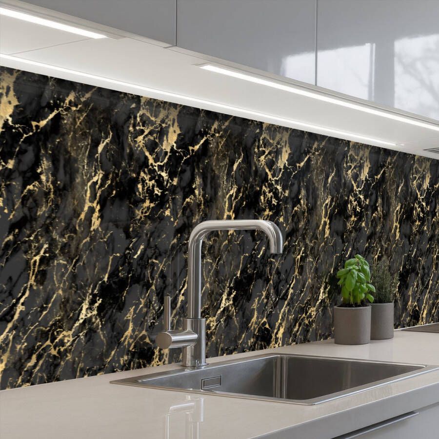 KitchenYeah Keuken achterwand 500x60 cm Spatscherm zelfklevend Marmer Zwart Goudstructuur Muurbeschermer Spatwand fornuis